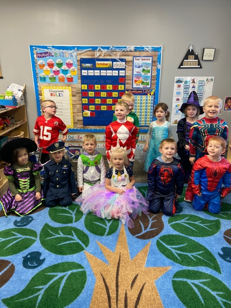 Preschool class at Linn enjoyed their Halloween party..